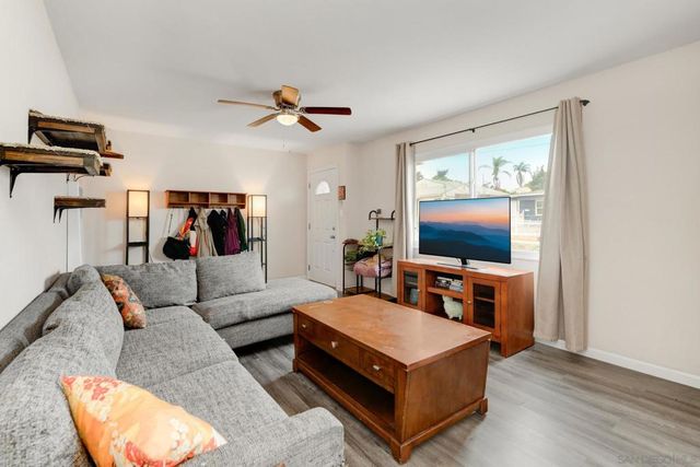 4127 Hemlock, San Diego, CA 92113