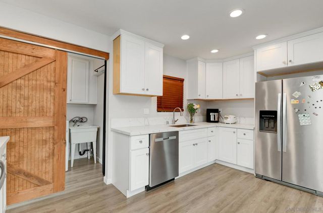 4127 Hemlock, San Diego, CA 92113