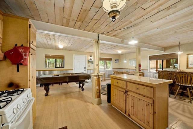 3000 Succor Ln, Foresthill, CA 95631