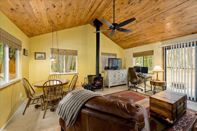 3000 Succor Ln, Foresthill, CA 95631