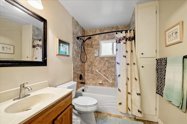 3000 Succor Ln, Foresthill, CA 95631