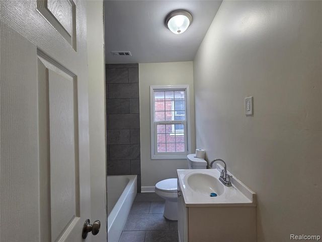 3315 Cortland Street, Detroit, MI 48206