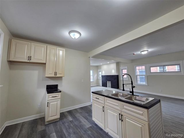 3315 Cortland Street, Detroit, MI 48206