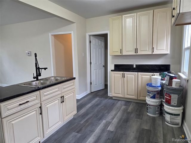 3315 Cortland Street, Detroit, MI 48206