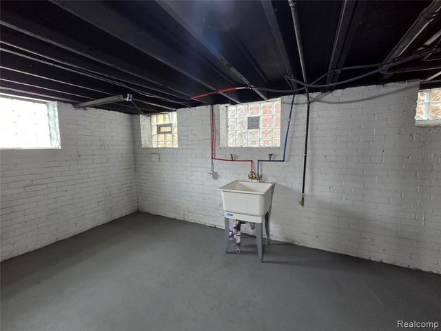 3315 Cortland Street, Detroit, MI 48206