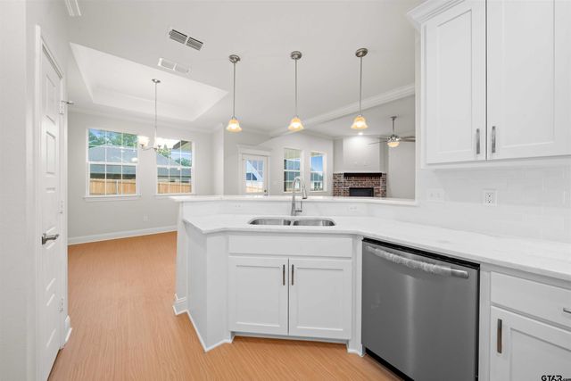 113 Hay Meadow, Winona, TX 75792