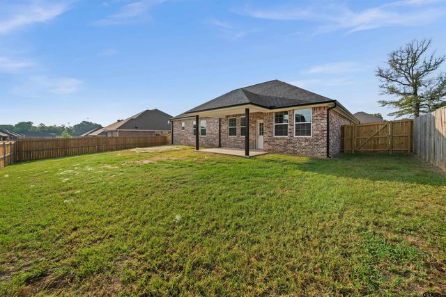 113 Hay Meadow, Winona, TX 75792