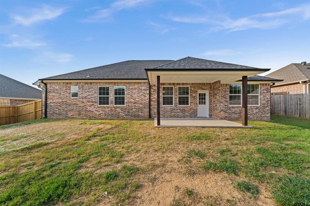 113 Hay Meadow, Winona, TX 75792