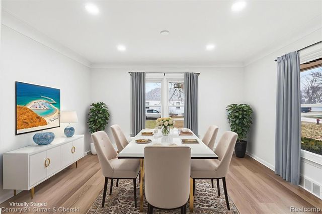 3136 Mildred Street, Wayne, MI 48184