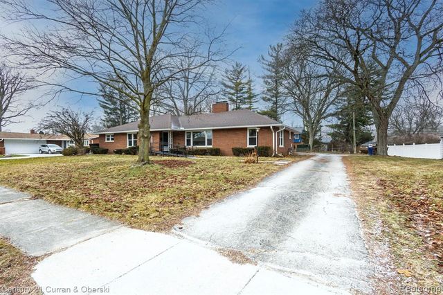 3136 Mildred Street, Wayne, MI 48184