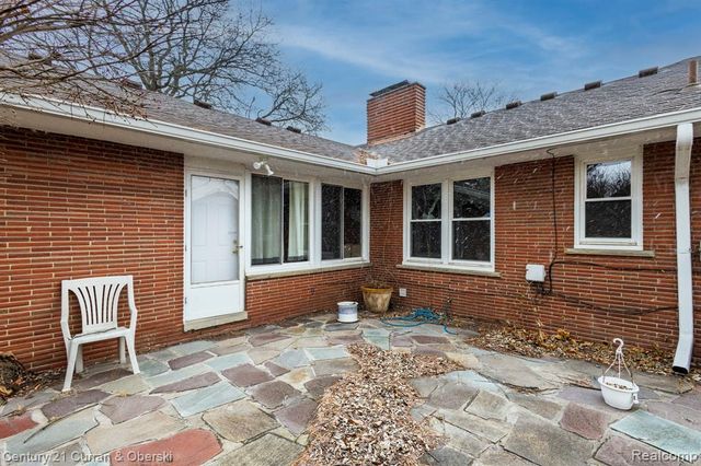 3136 Mildred Street, Wayne, MI 48184