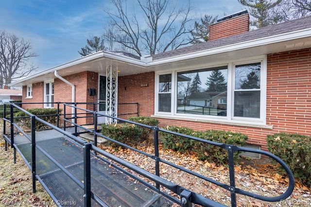 3136 Mildred Street, Wayne, MI 48184