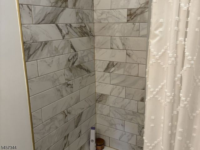 50 S Main St 1B, Lodi Boro, NJ 07644