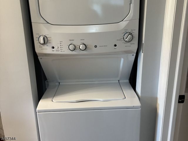 50 S Main St 1B, Lodi Boro, NJ 07644