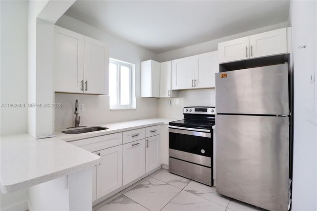 3601 SW 2nd St 3601, Miami, FL 33135