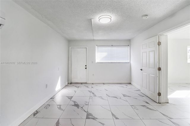 3601 SW 2nd St 3601, Miami, FL 33135