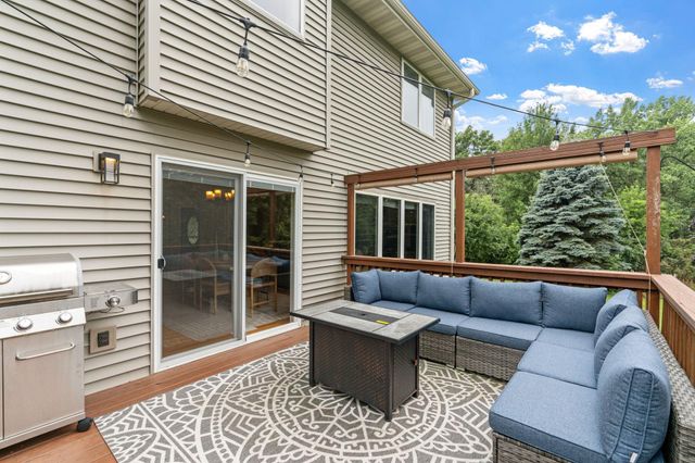 2213 Emerald Lane, Saint Paul, MN 55119