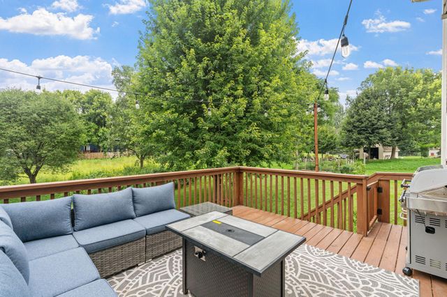 2213 Emerald Lane, Saint Paul, MN 55119