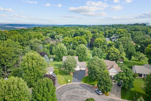 2213 Emerald Lane, Saint Paul, MN 55119