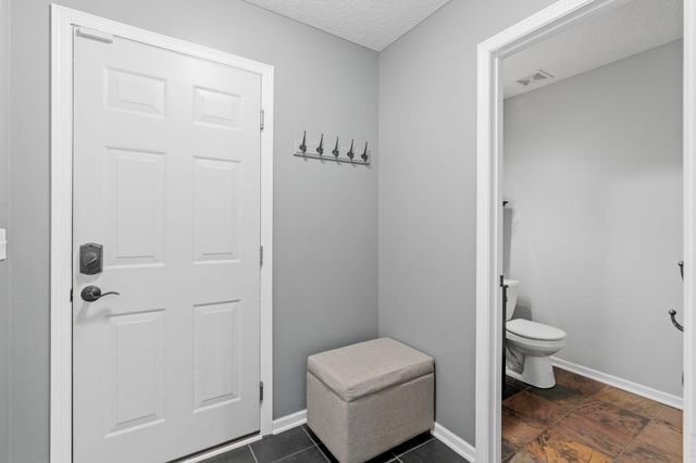 2213 Emerald Lane, Saint Paul, MN 55119