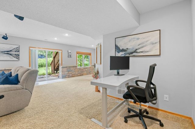 2213 Emerald Lane, Saint Paul, MN 55119