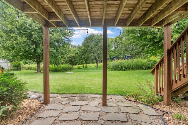 2213 Emerald Lane, Saint Paul, MN 55119