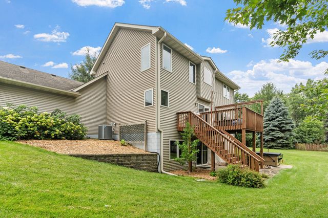2213 Emerald Lane, Saint Paul, MN 55119