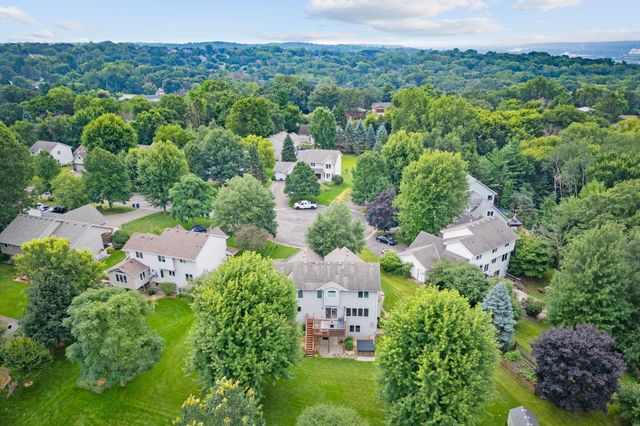 2213 Emerald Lane, Saint Paul, MN 55119