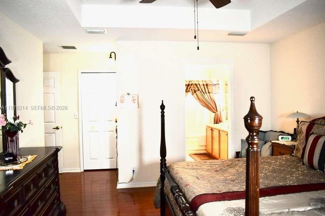 1084 Di Lido Ln, Port St. Lucie, FL 34953