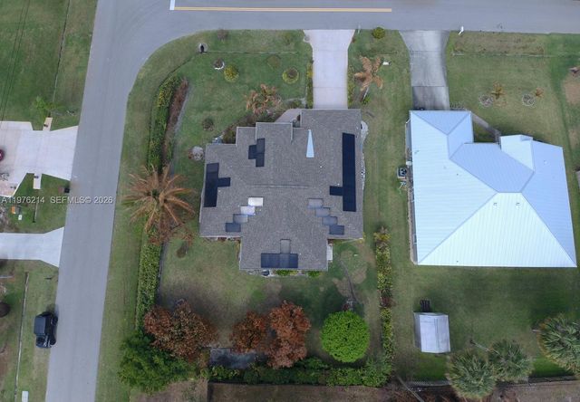 1084 Di Lido Ln, Port St. Lucie, FL 34953