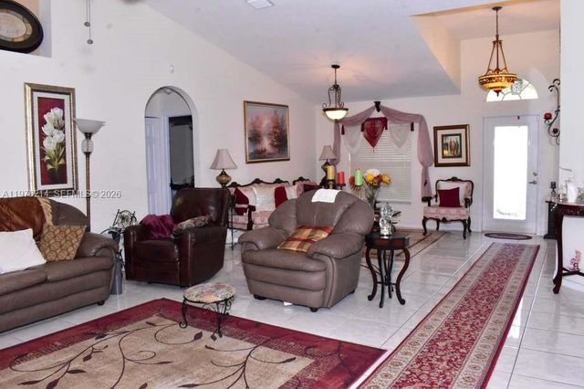 1084 Di Lido Ln, Port St. Lucie, FL 34953