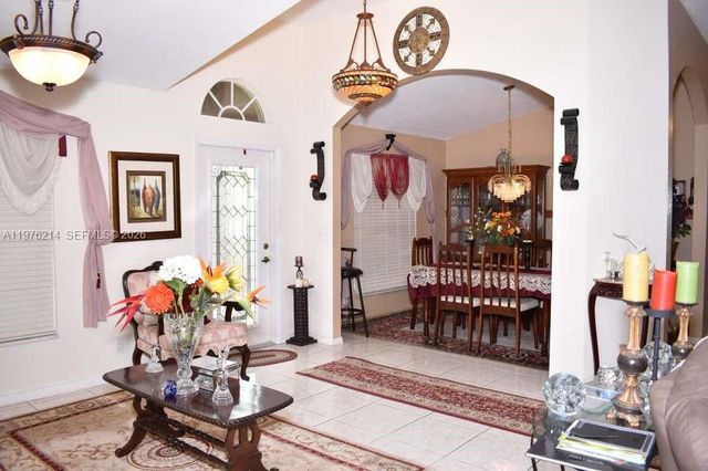 1084 Di Lido Ln, Port St. Lucie, FL 34953