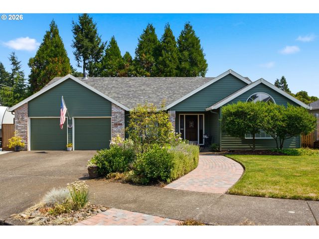 19198 CAPTAINS Ct, Oregon City, OR 97045