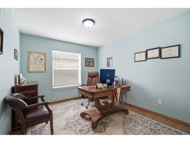 19198 CAPTAINS Ct, Oregon City, OR 97045