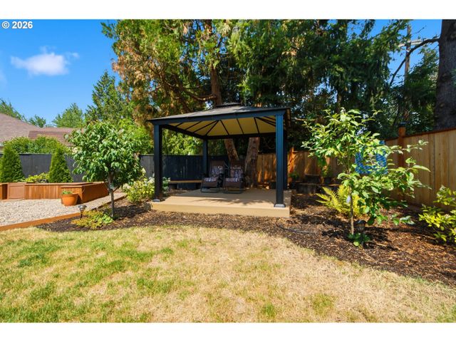 19198 CAPTAINS Ct, Oregon City, OR 97045