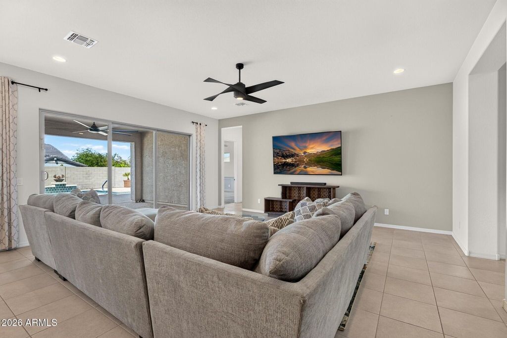 2914 E INCA Lane, San Tan Valley, AZ 85140 — photo 5