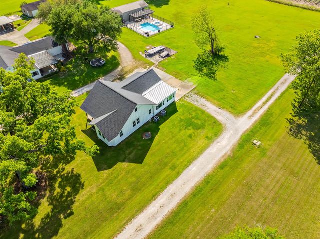 634 Brule Guillot Road, Thibodaux, LA 70301