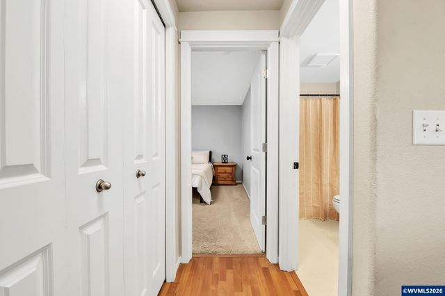 41 Sandalwood Lp, Creswell, OR 97426