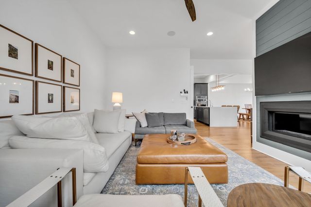 1408 Sigler St, Nashville, TN 37203