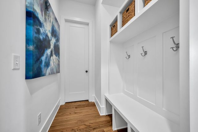 1408 Sigler St, Nashville, TN 37203