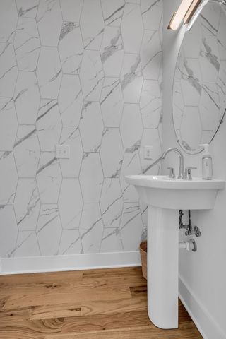 1408 Sigler St, Nashville, TN 37203