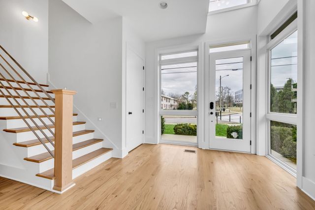 1408 Sigler St, Nashville, TN 37203