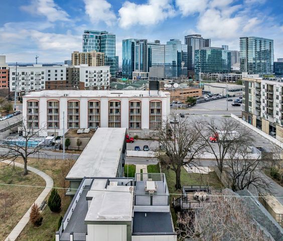 1408 Sigler St, Nashville, TN 37203