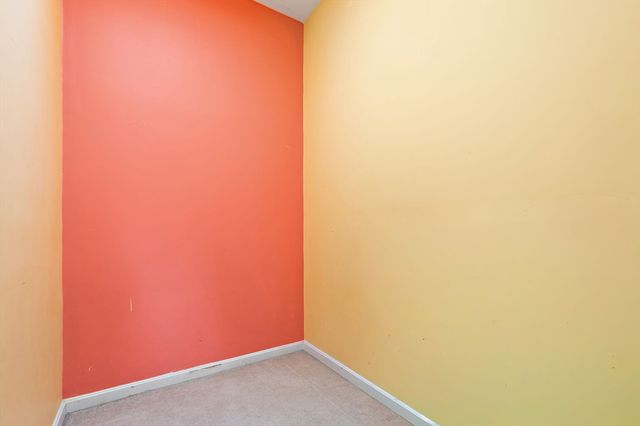 35 School St D, Hudson, MA 01749