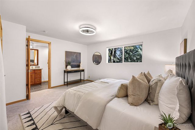 14724 107th Avenue NE, Bothell, WA 98011