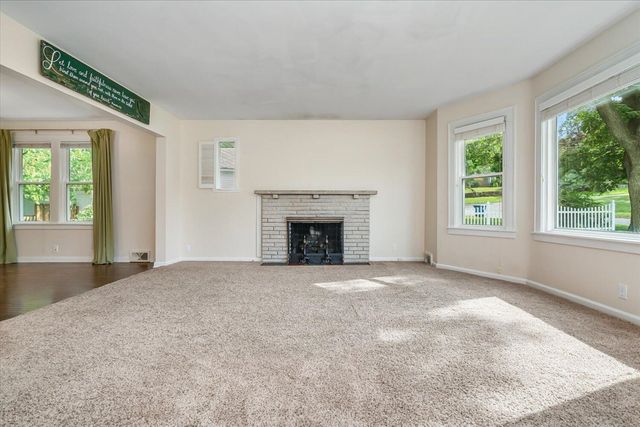 229 Parchmount Avenue, Kalamazoo, MI 49004