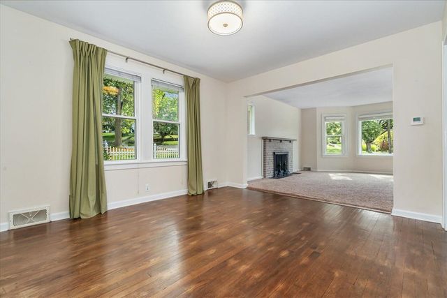 229 Parchmount Avenue, Kalamazoo, MI 49004