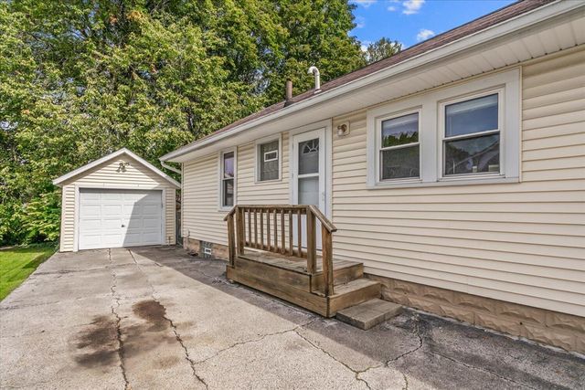 229 Parchmount Avenue, Kalamazoo, MI 49004