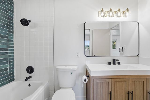 5828 N Birch Pl, Spokane, WA 99205