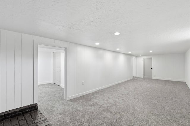 5828 N Birch Pl, Spokane, WA 99205